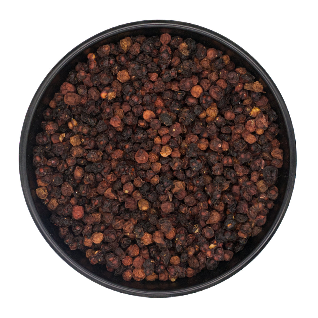 Schisandrafrüchte ganz